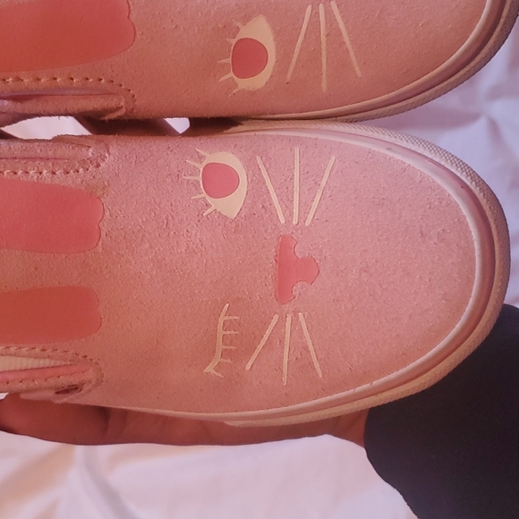 Pink Bunny slip on Vans size 13 - Picture 4 of 5